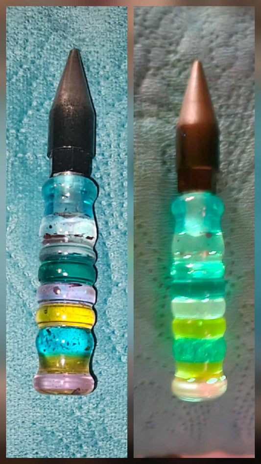Rainbow with Glow in the Dark Glitter 5 Total inches Slender/Regular Grip