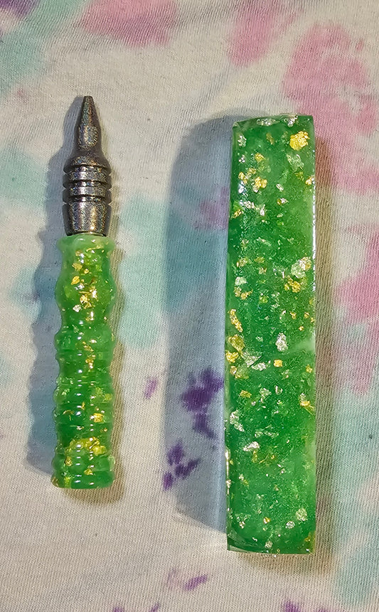 5 total inches regular grip Green Flake